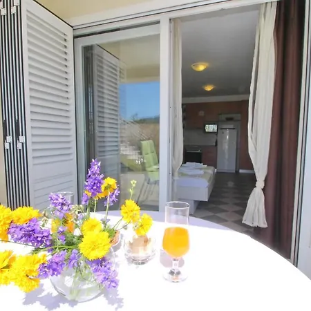 Apartments Gusti Drace Exterior photo