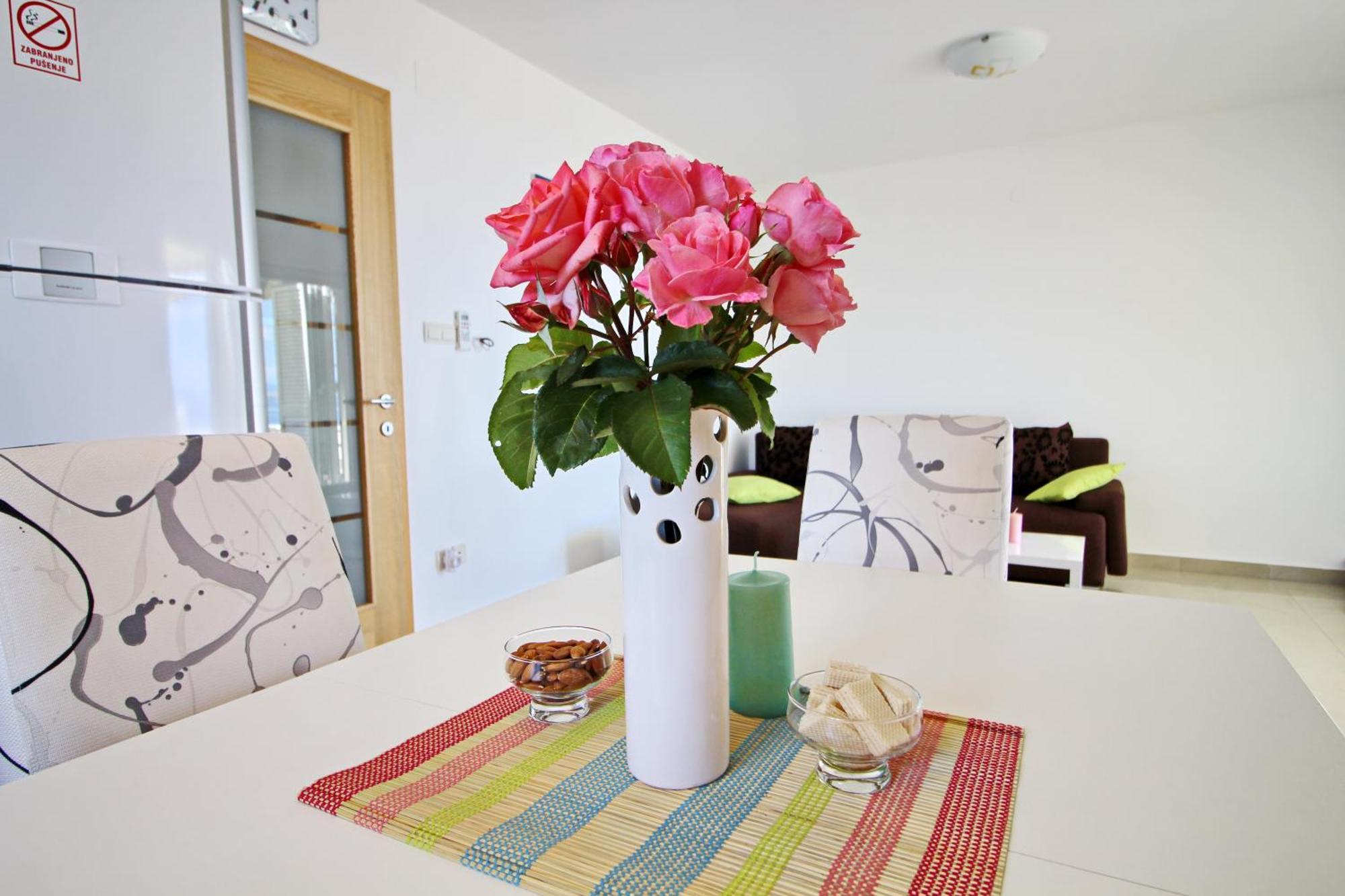 Apartment Gusti *