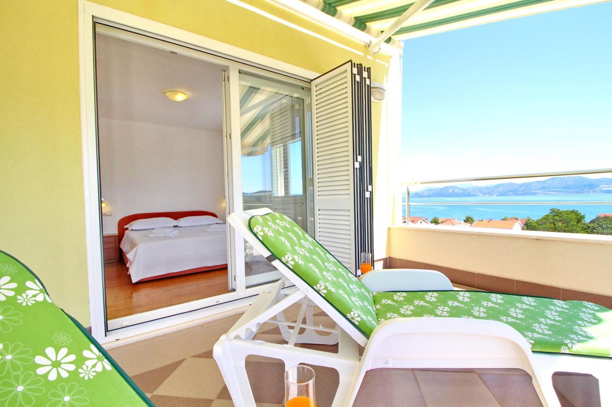 Gusti Apartment Drace